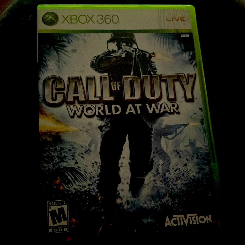 Xbox 360 Call of Duty World At War Game